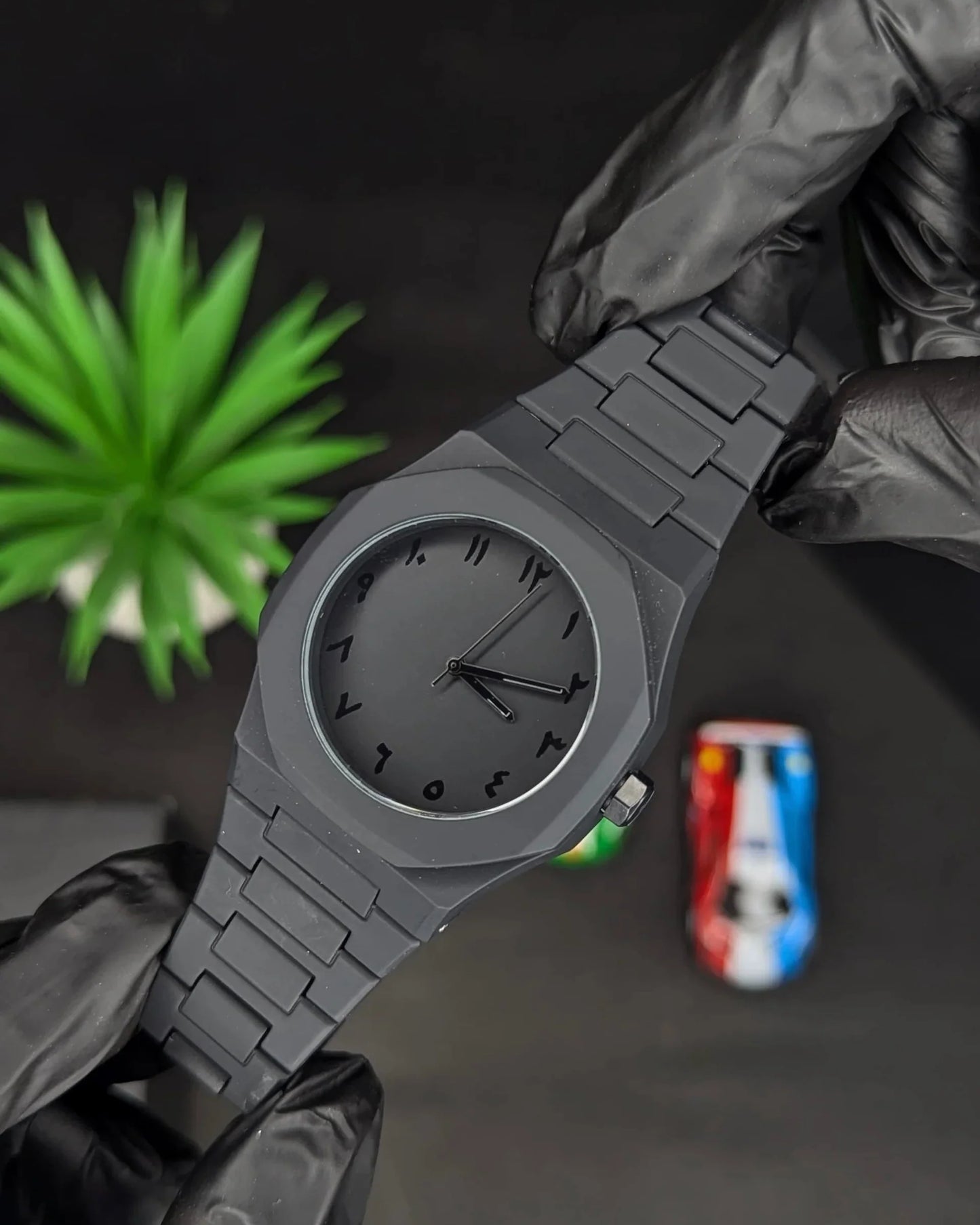 Arabic Aura Watch – Matte Black Dial with Eastern Arabic Numerals & Date | Continum